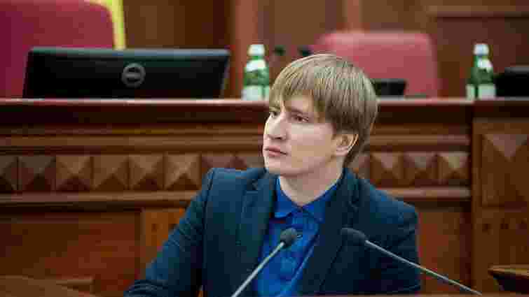 Мер Києва звільнив заступника, в якого знайшли підроблений диплом львівського університету