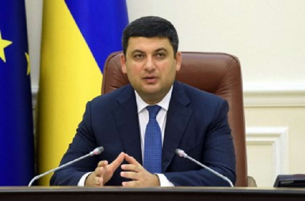 Прем'єр-міністр вважає, що не всім українцям потрібна вища освіта