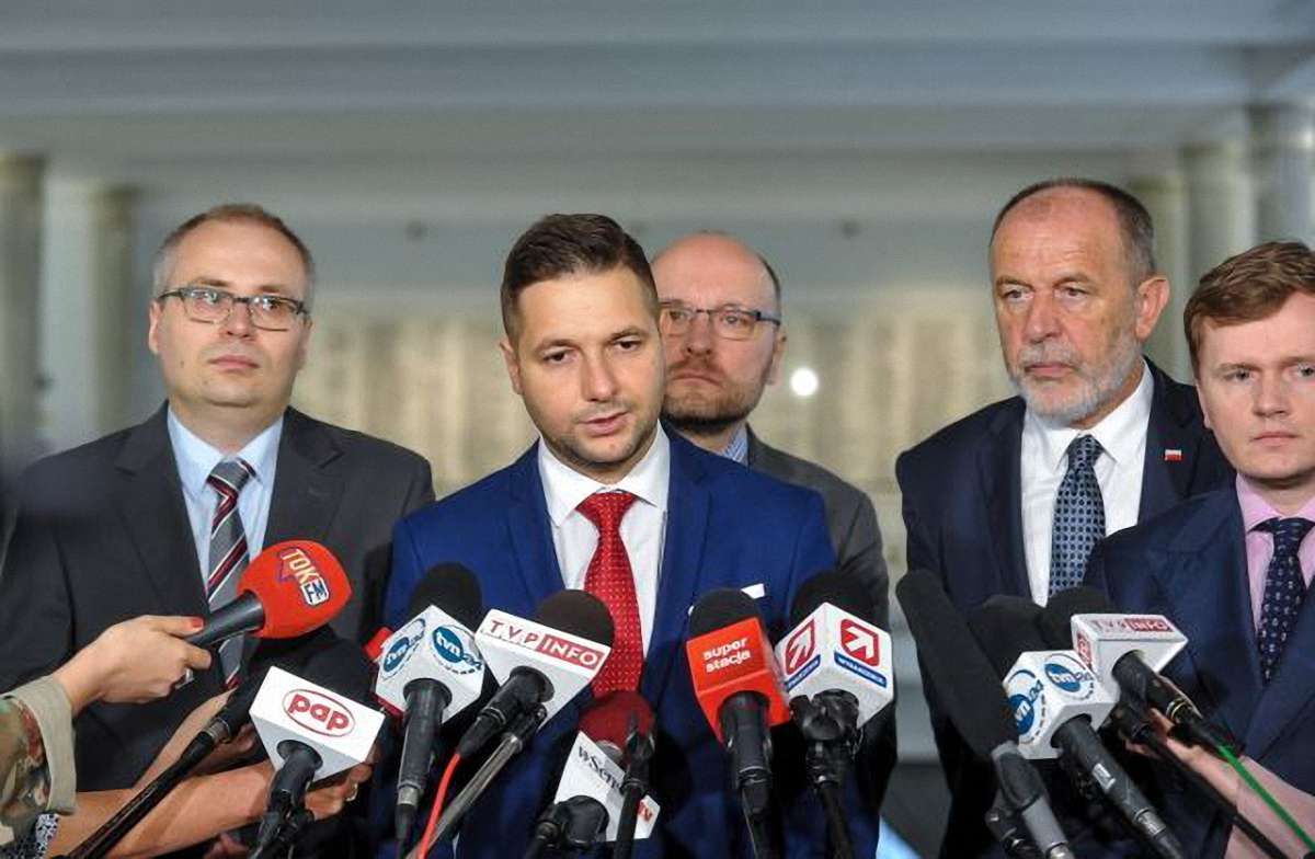 У Польщі заявили про право вимагати від Росії військові репарації