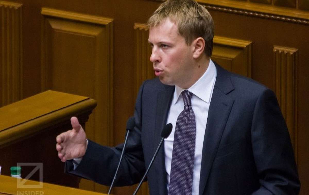 Голова депутатської групи «Відродження» Хомутиннік залишив посаду