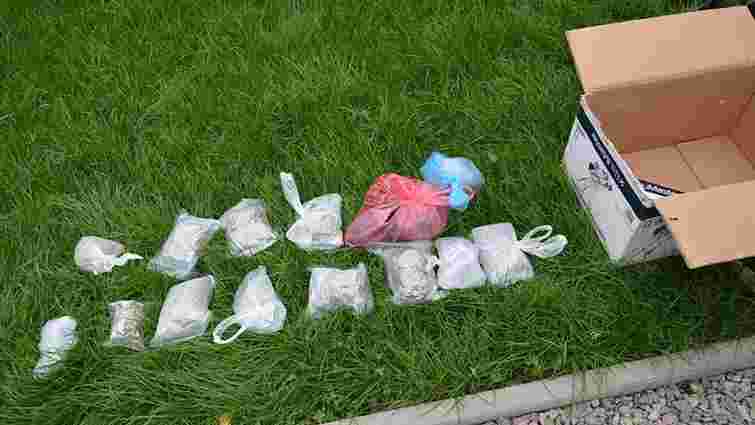 В Івано-Франківській області СБУ перекрила контрабанду наркотиків з Європи
