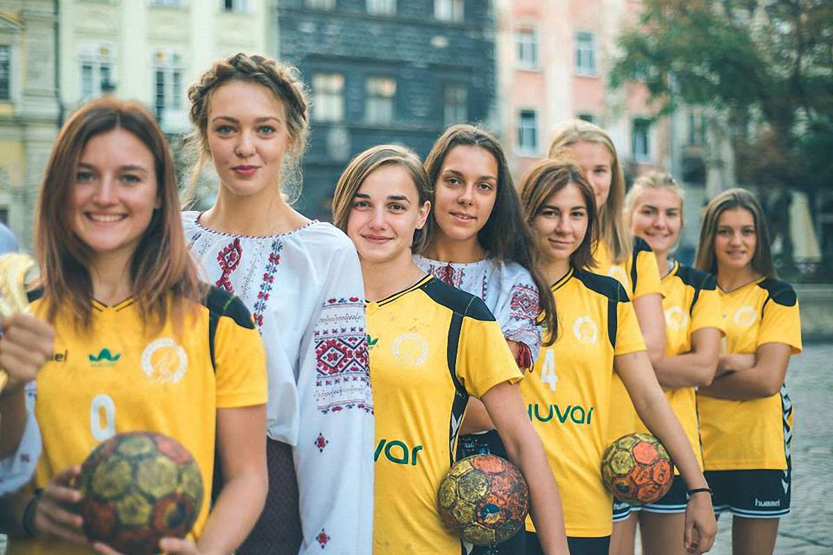 Львівська гандбольна «Галичанка» виграла Суперкубок України