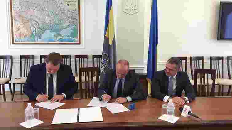 «Укравтодор» підписав з польськими компаніями контракти на ремонт прикордонних доріг