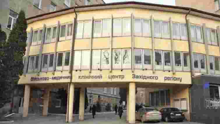 До Львова на лікування привезли 13 поранених бійців