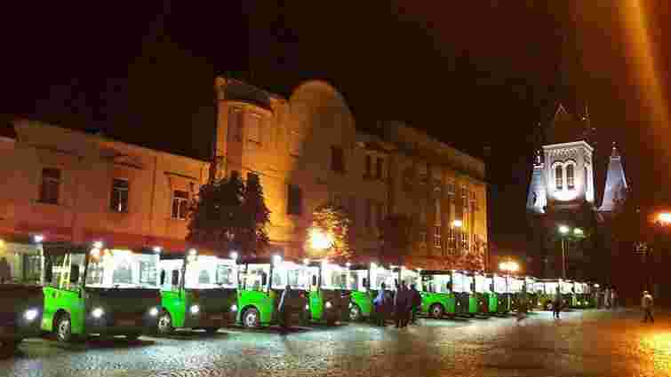 В Мукачеві запустили міські автобуси з безготівковим розрахунком