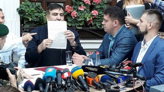 Саакашвілі підписав адмінпротокол про незаконний перетин кордону України