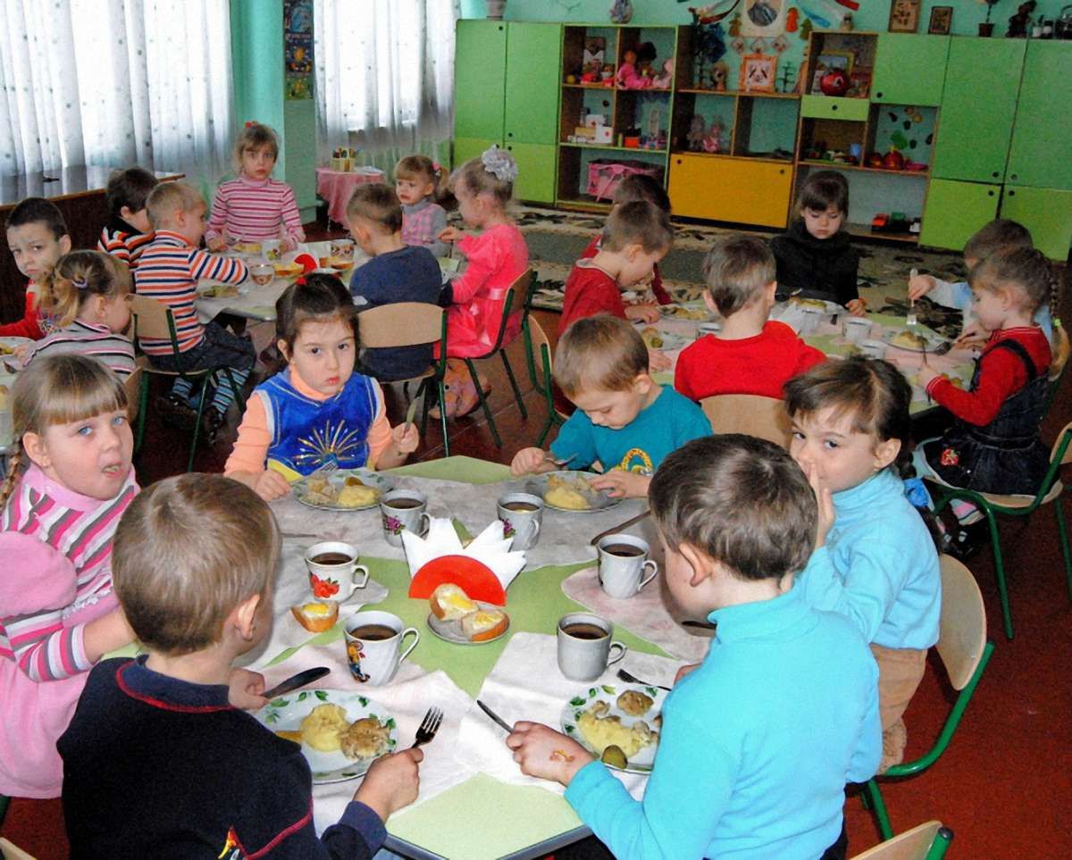 Львівська мерія пояснила причину нестачі місць у дитячих садочках