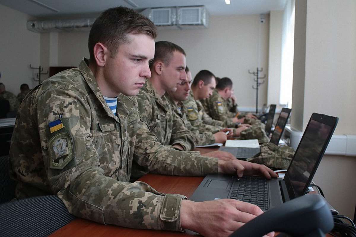На Львівщині відкрили перший в Україні центр імітаційного моделювання бойових дій