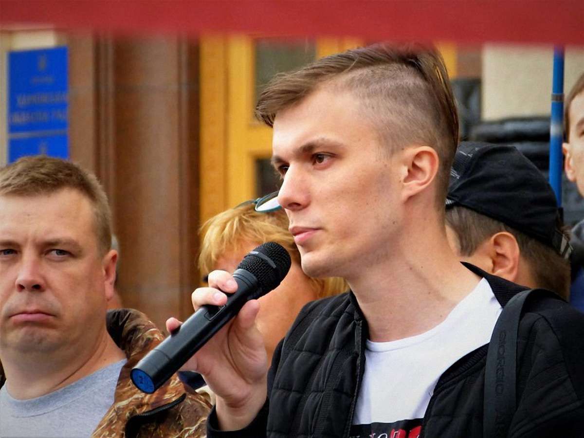 У Харкові невідомі побили активіста «Харківського антикорупційного центру»
