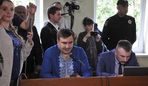 Мостиський суд переніс розгляд справи Саакашвілі