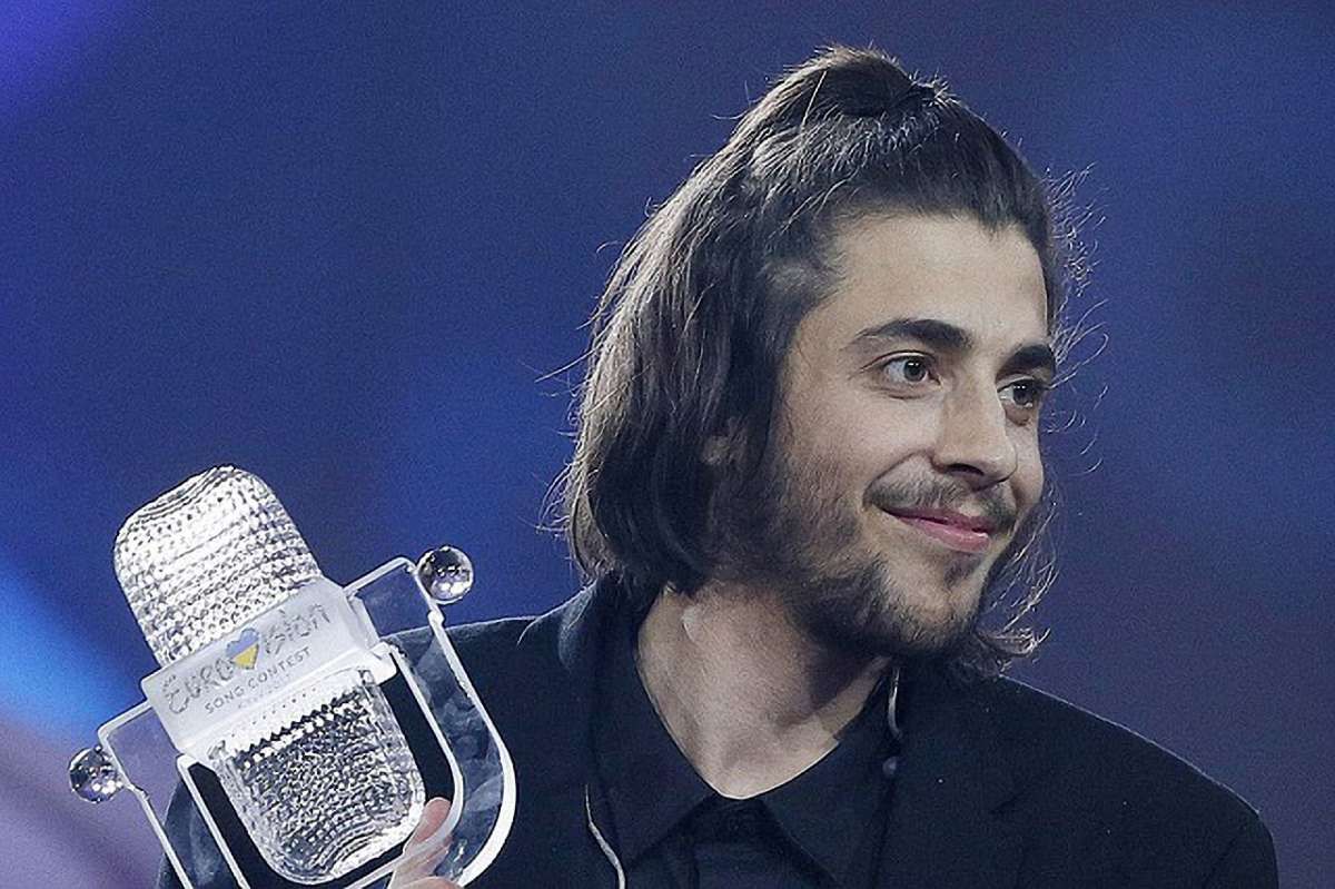 Переможця «Євробачення-2017» госпіталізували для пересадки серця