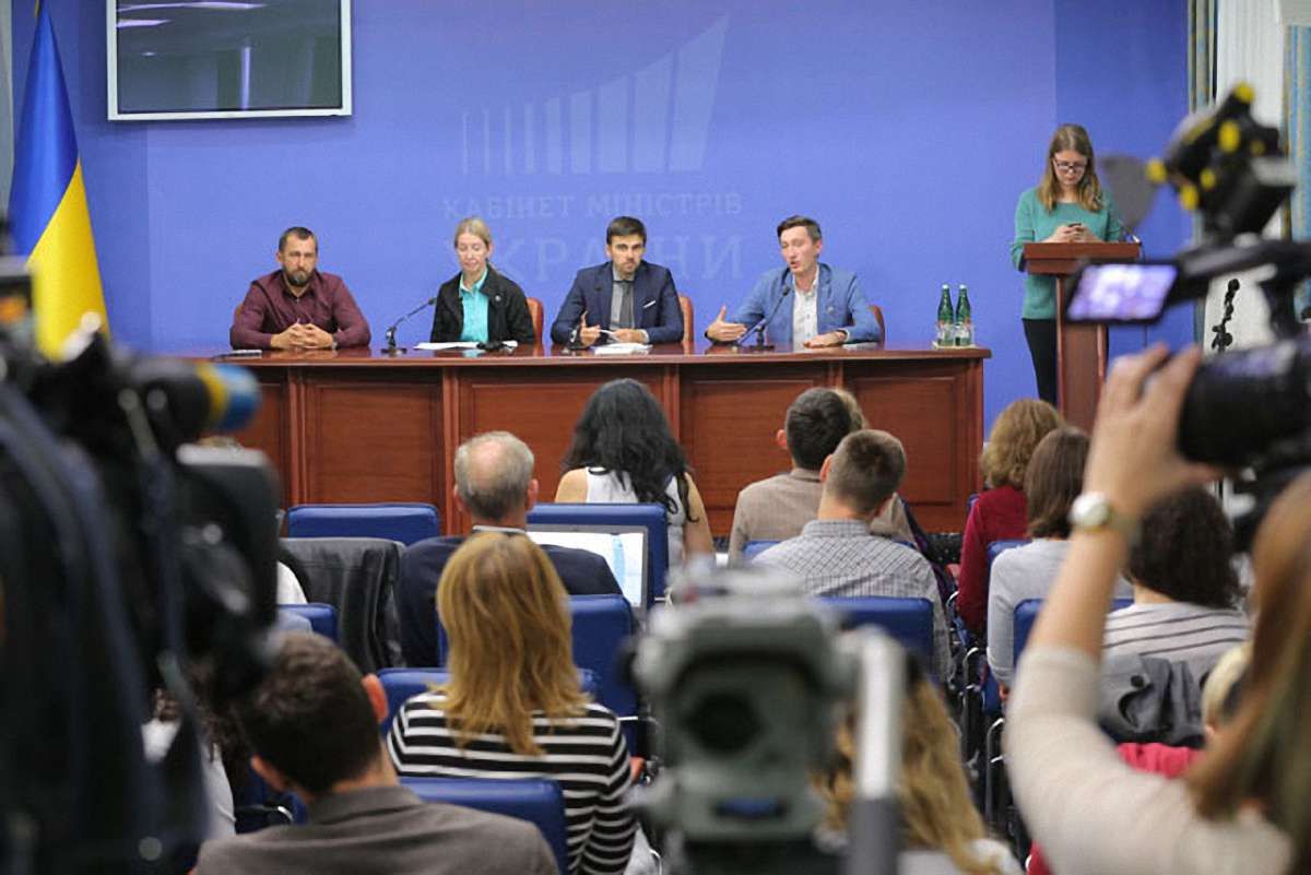 Уляна Супрун порадила українцям вже починати шукати своїх сімейних лікарів