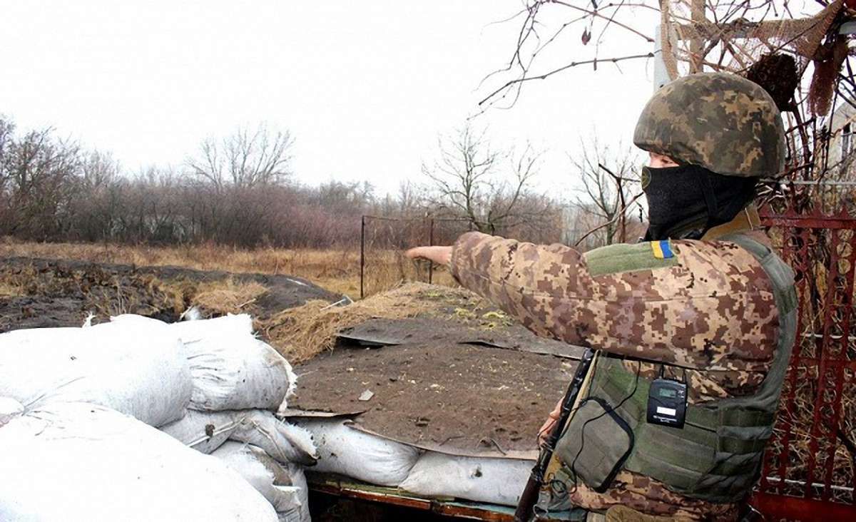 У зоні АТО бойовики поранили двох українських військовослужбовців