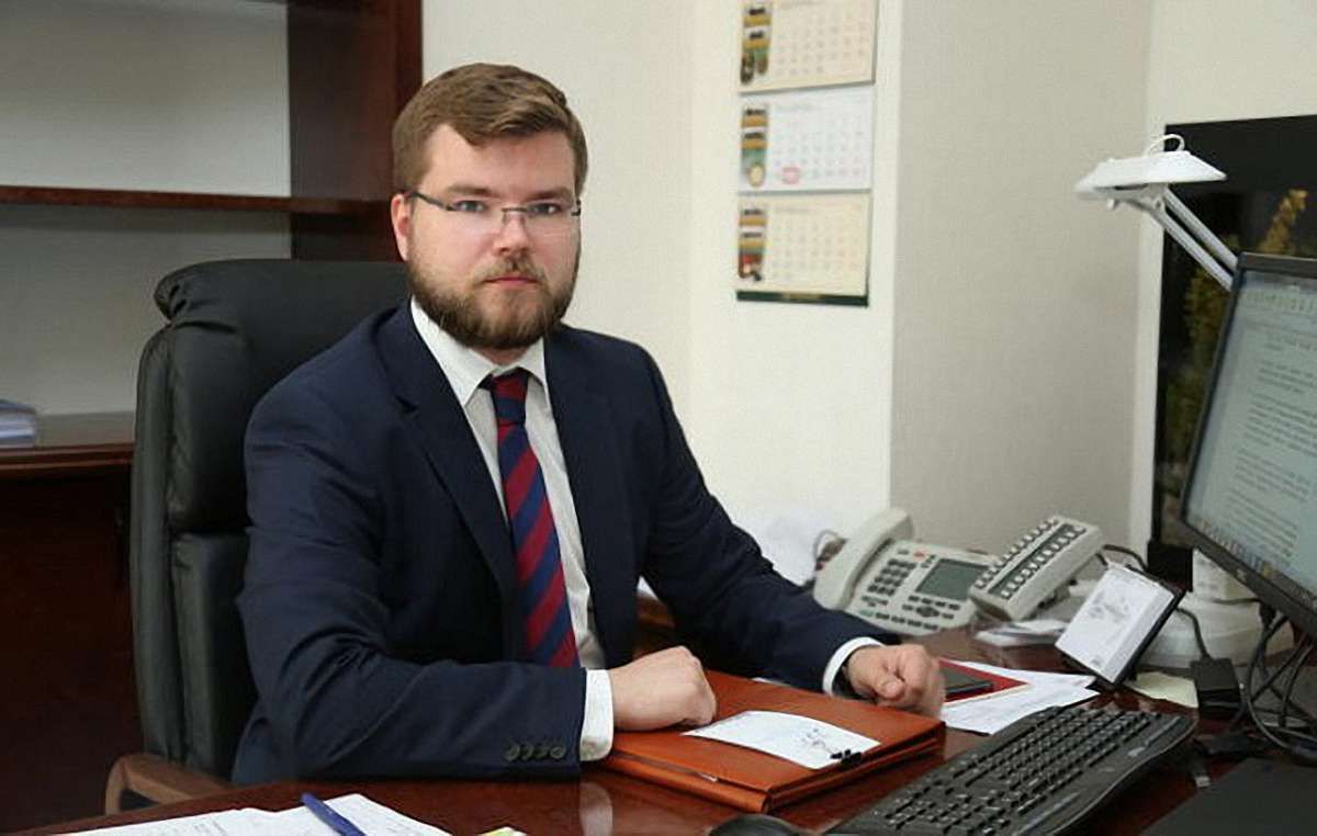 Кабмін погодив контракт із новим головою «Укрзалізниці» Євгеном Кравцовим
