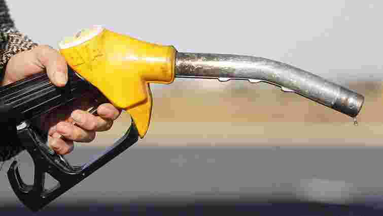 АМКУ запідозрила нафтотрейдерів у змові при підвищенні цін на бензин і дизель у вересні