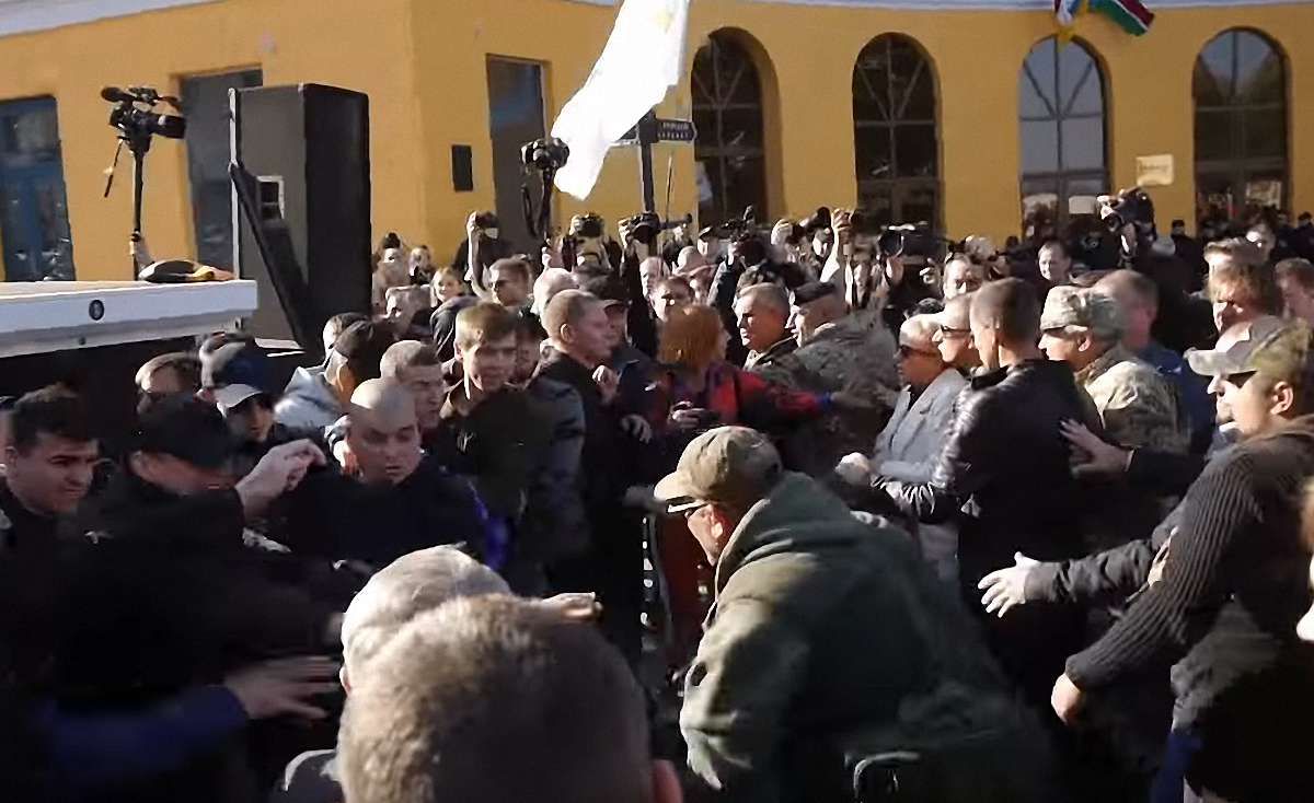 В Одесі сталася бійка через приїзд Саакашвілі