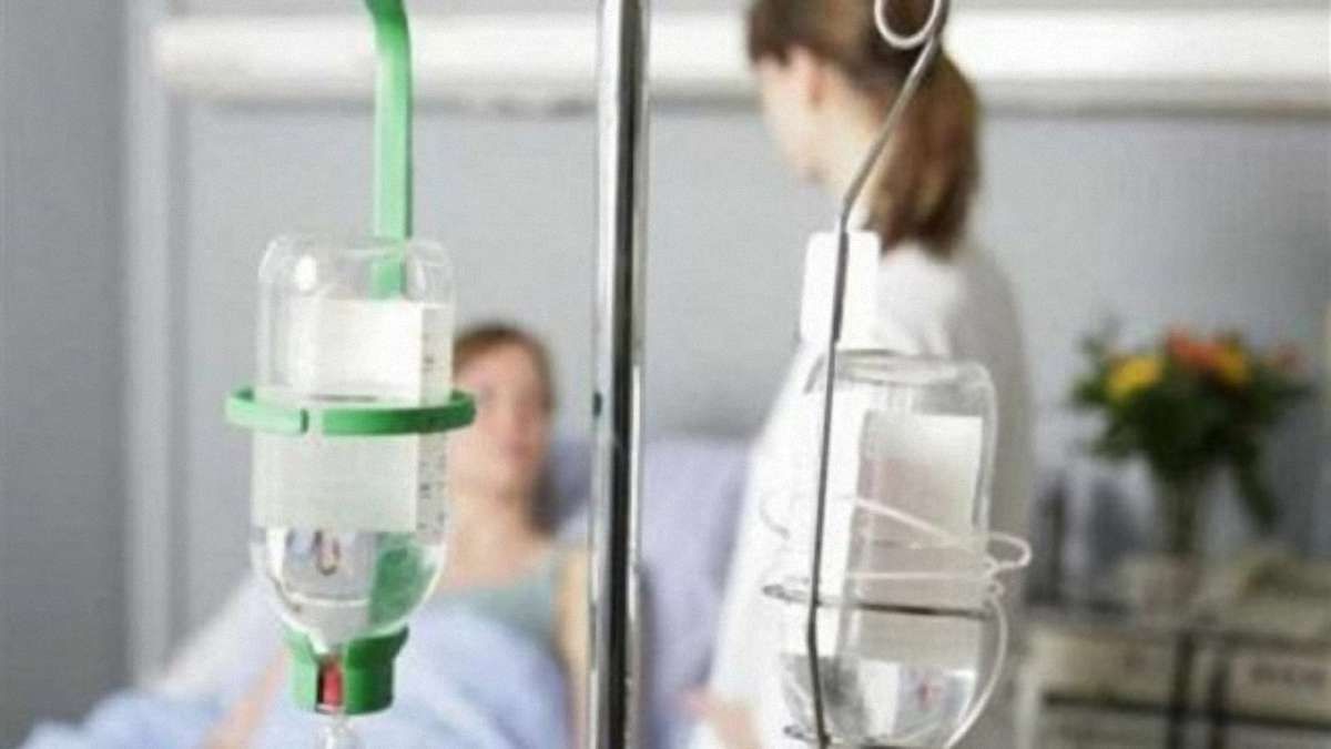 На лікуванні перебуває 34 особи, які отруїлися рибою з «Привокзального»