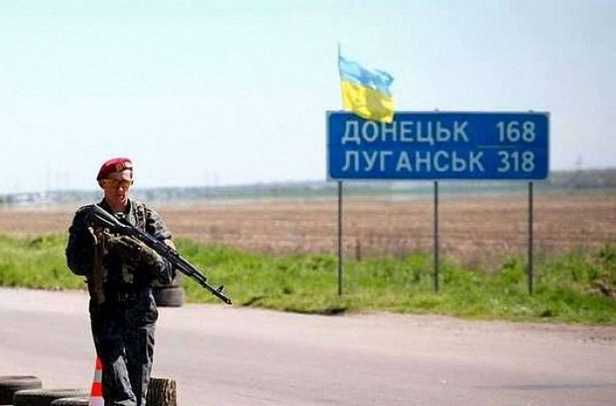 Законопроект про реінтеграцію Донбасу зареєструють у ВРУ вже цього тижня – Луценко