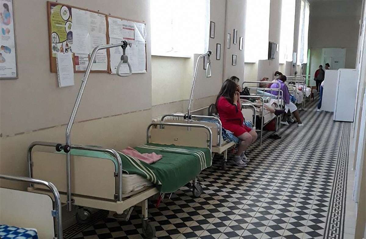 «Народжувати в коридорі ніхто не буде»