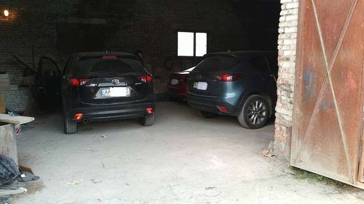 На Львівщині затримали групу викрадачів дорогих автівок