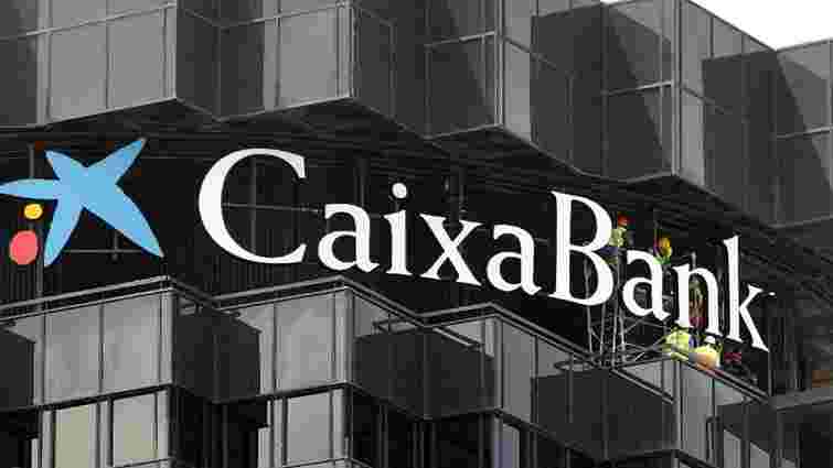 Великі іспанські банки заявили про відхід з Каталонії