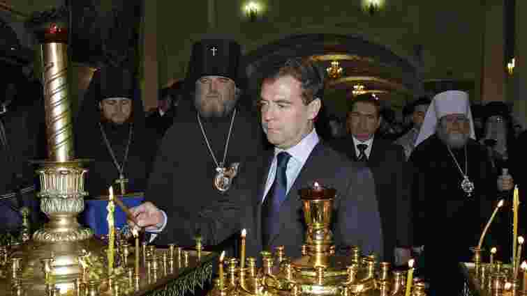 У Росії ввели нові правила користування кадилом в храмах