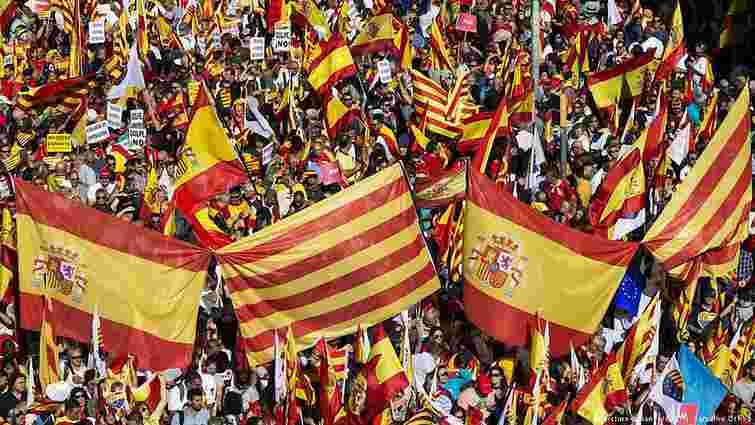 У Барселоні на мітинг за єдність Іспанії вийшли понад 350 тис. людей