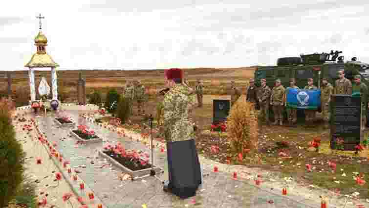 На Донеччині відкрили пам'ятник Героям Небесної сотні