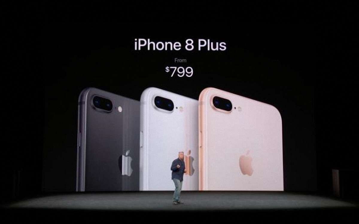 Apple розслідує скарги на нові iPhone 8 від користувачів із 6 країн