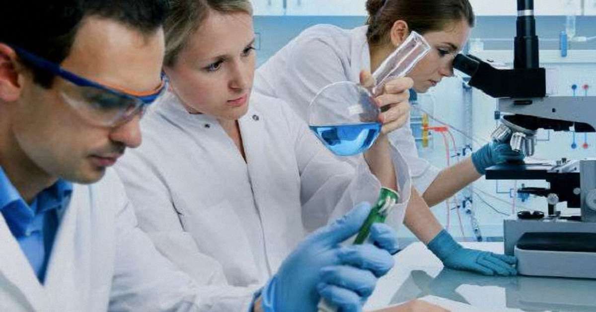Чверть українських науковців хочуть виїхати за кордон – опитування