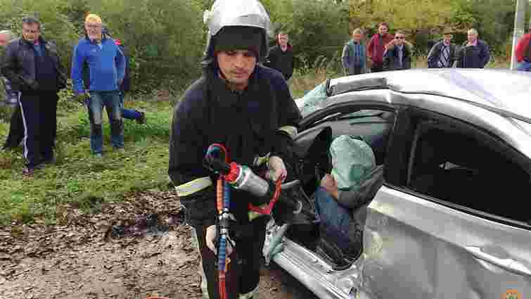 Водій легковика загинув на Тернопільщині внаслідок зіткнення з рейсовим автобусом