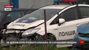 Львівські патрульні вперше пройшли курс контраварійного керування