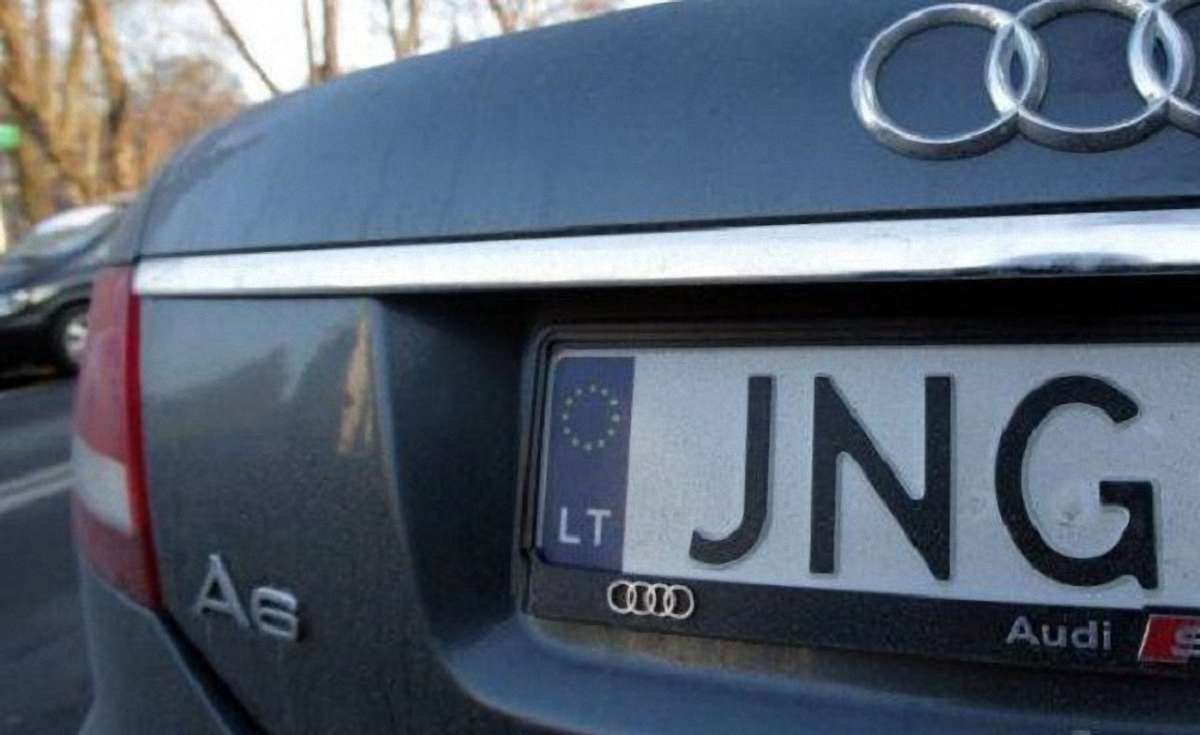 У Верховній Раді підготували законопроект про авто на єврономерах