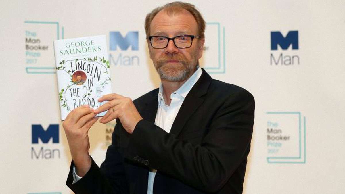 Лауреатом премії «Букер» став Джордж Сондерс за роман «Лінкольн у бардо»