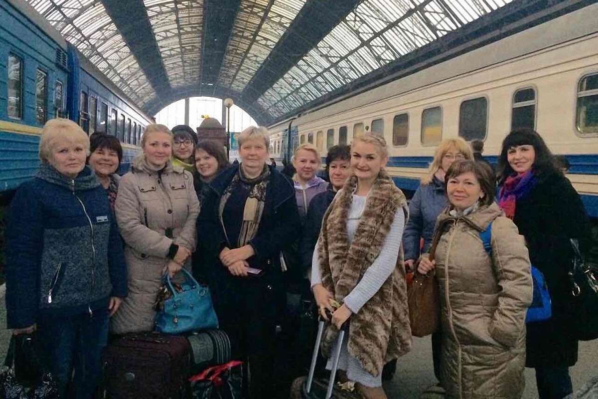 Вчителі з Луганської області два тижні навчатимуть львівських школярів