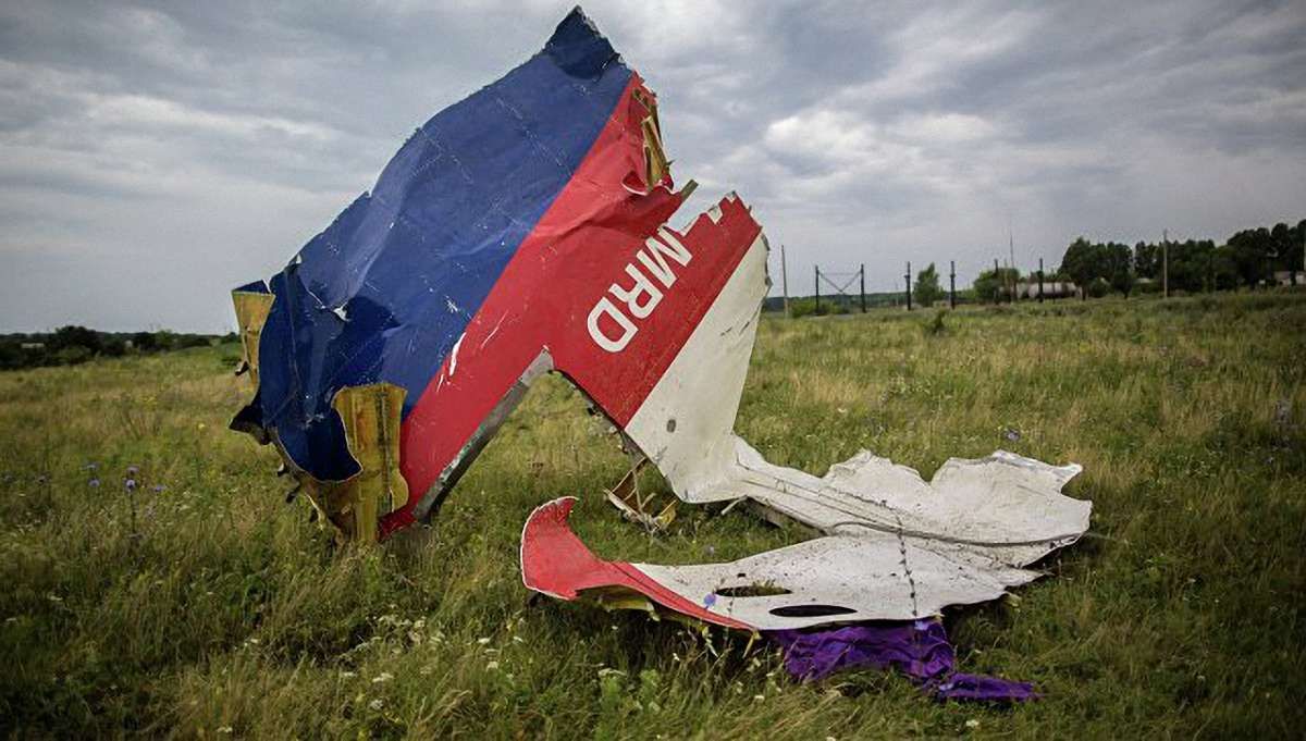 Bellingcat оприлюднили нові фото та відео «Бука» у день катастрофи МН17