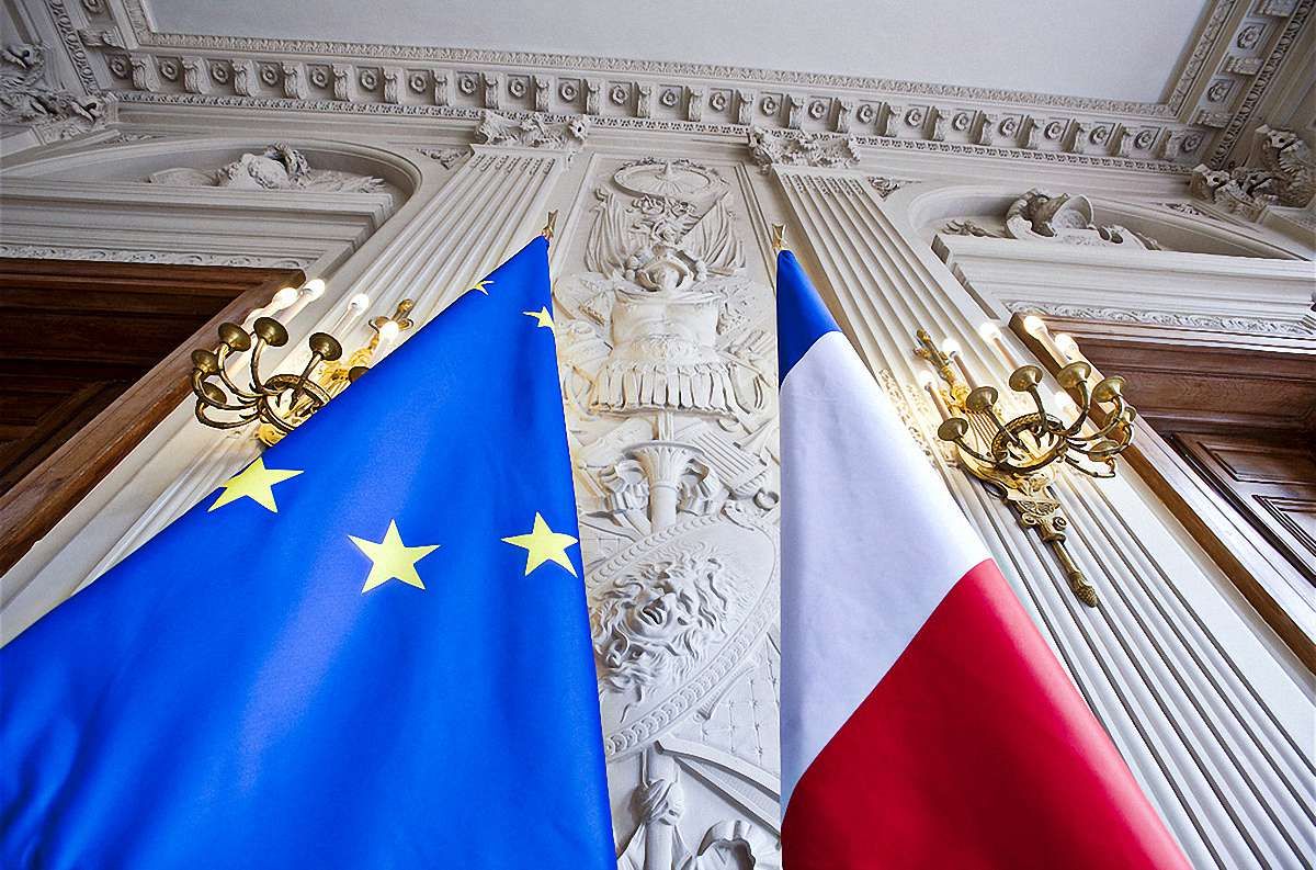 Франція визнала символи ЄС через 10 років після їх затвердження