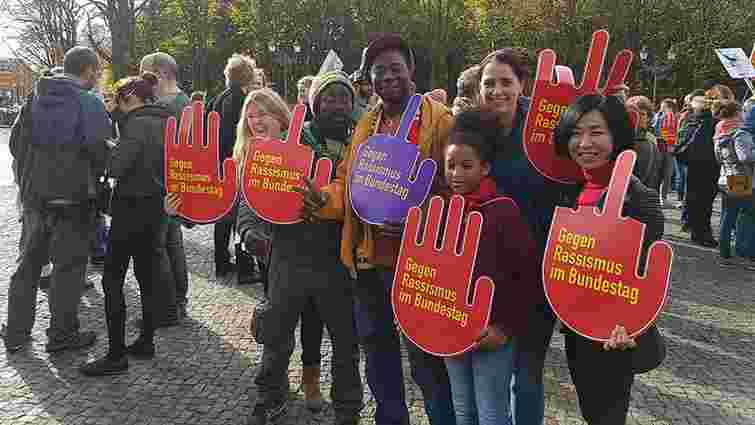 У Німеччині протестували проти партії, яка підтримує зняття санкцій з Росії