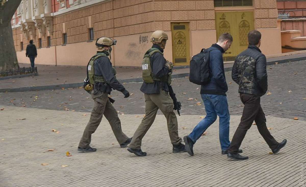 НАБУ прийшло з обшуками до міського голови Одеси Геннадія Труханова 