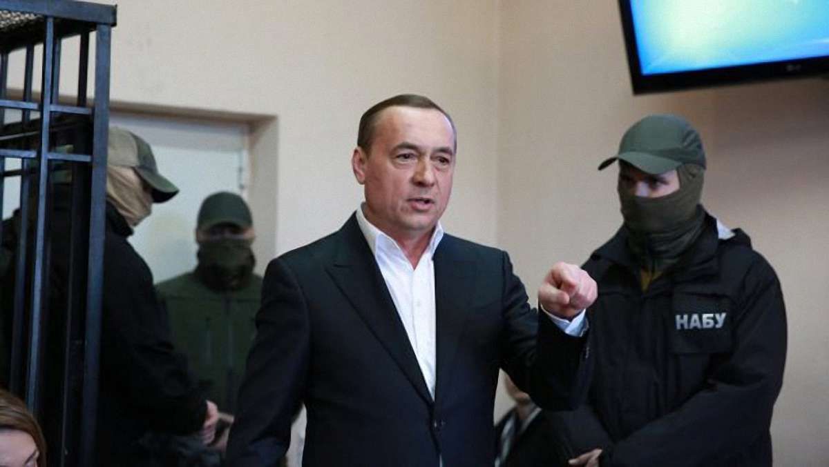 НАБУ повідомила екс-нардепові Мартиненку про підозру в заволодінні майном «Енергоатому»