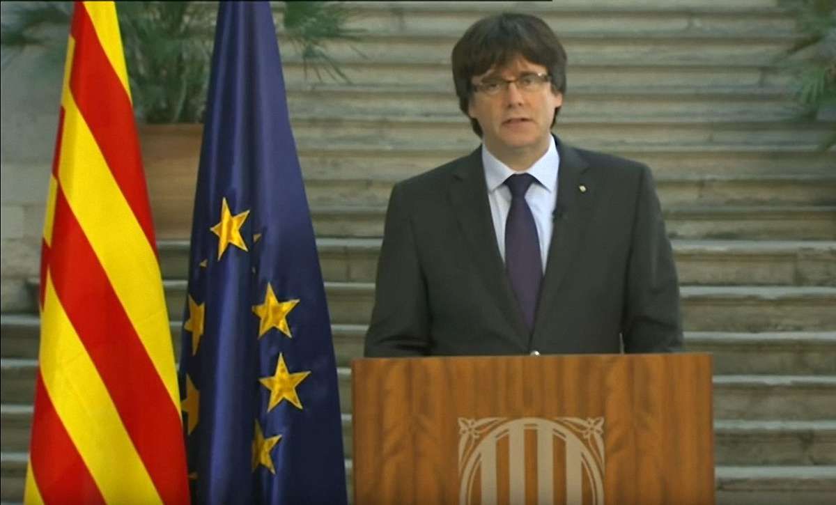 Лідер Каталонії закликав мирно захищати незалежність