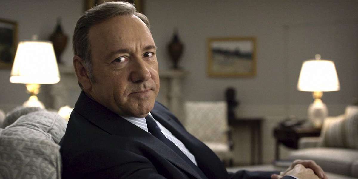 Netflix закриває серіал «Картковий будинок» після скандалу із Кевіном Спейсі 