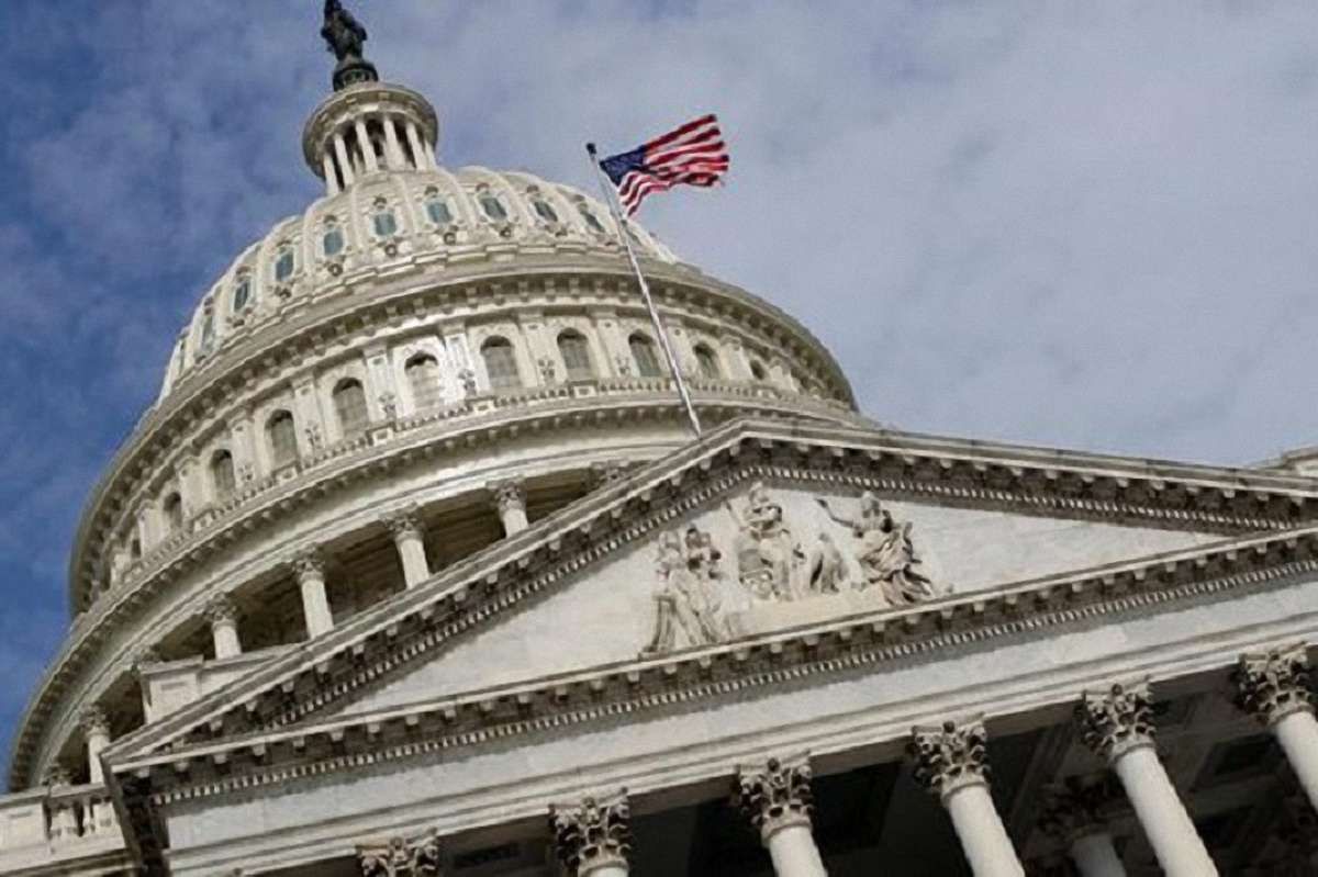 Конгрес США показав приклади проплаченої РФ політичної реклами у соцмережах