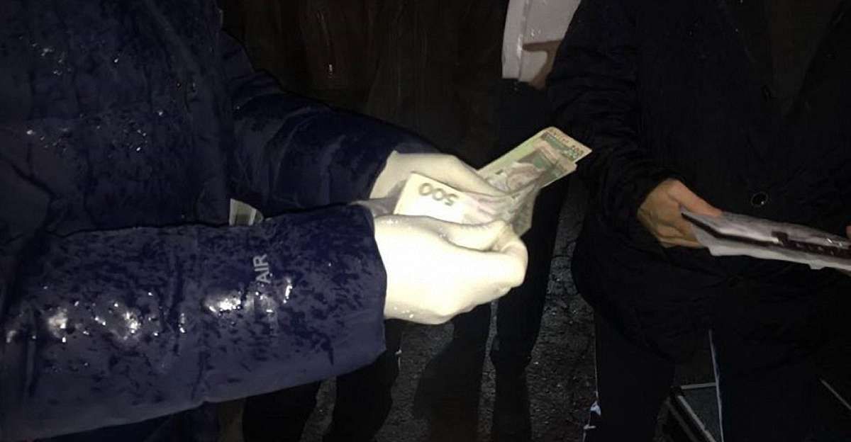 СБУ затримала на хабарі дільничного інспектора поліції у Львові