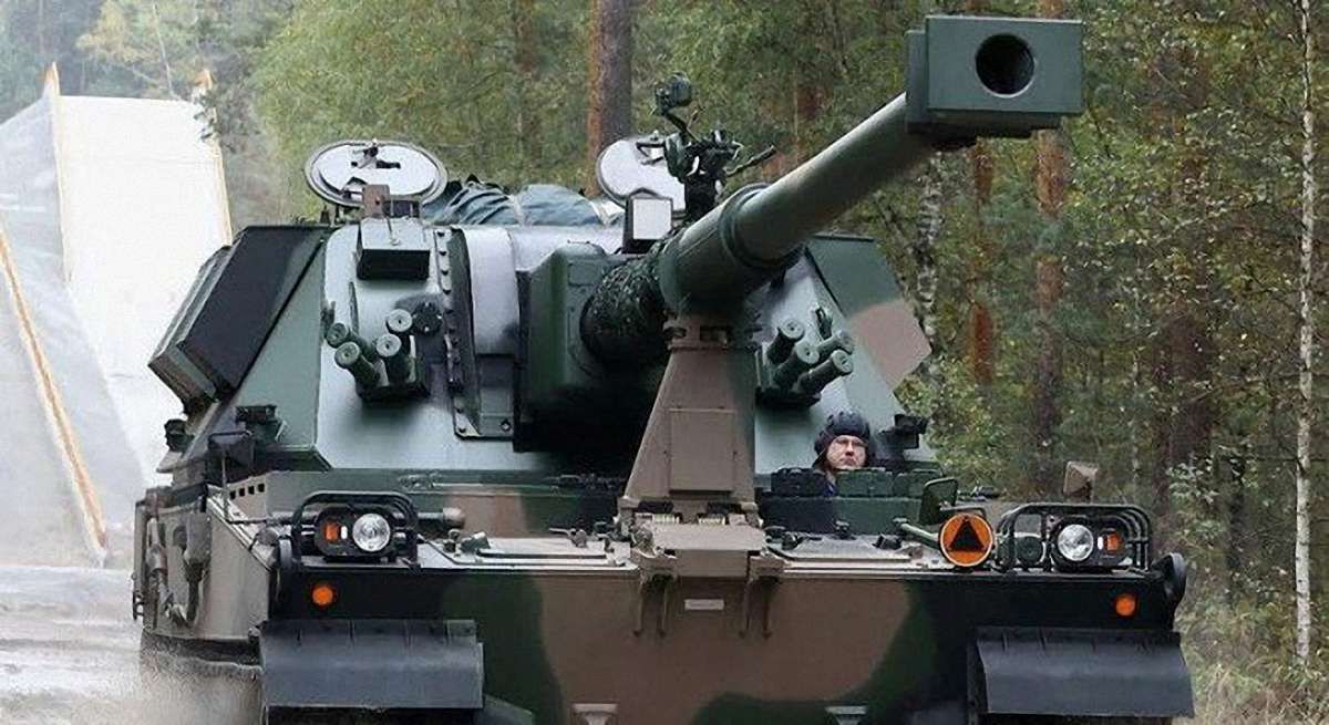 Україна хоче купити у Польщі самохідні артилерійські установки Krab