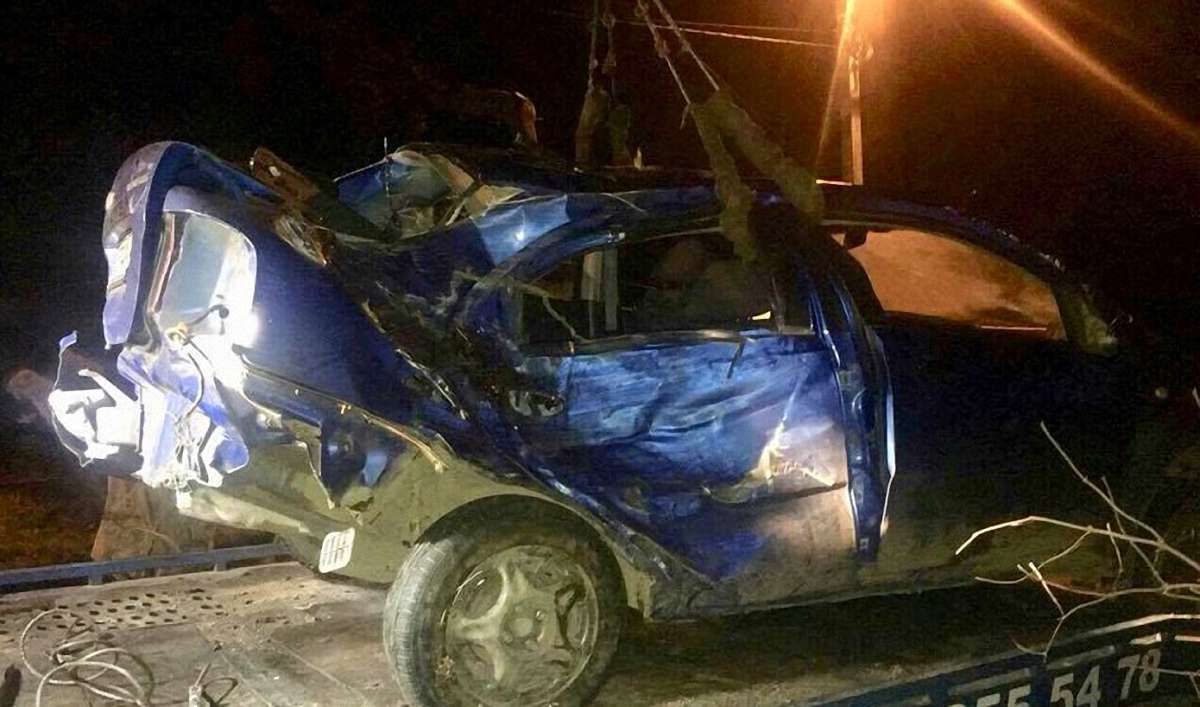 За минулу добу на дорогах Львівщини у аваріях загинули четверо людей