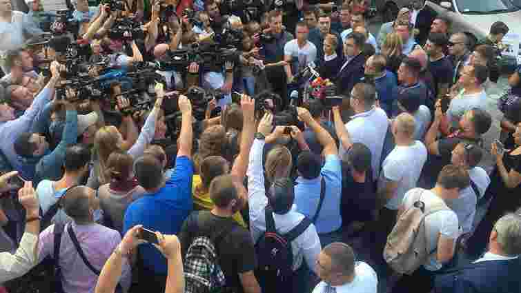 Суди оштрафували грузинських і українських журналістів за прорив кордону разом із Саакашвілі
