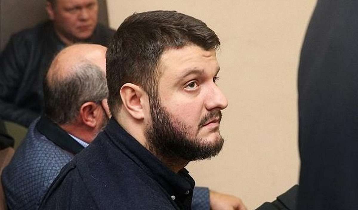 На сина Арсена Авакова наділи електронний браслет стеження
