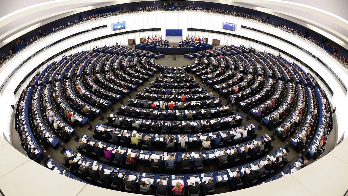 Європарламент голосуватиме за поглиблення зв'язків ЄС з Україною