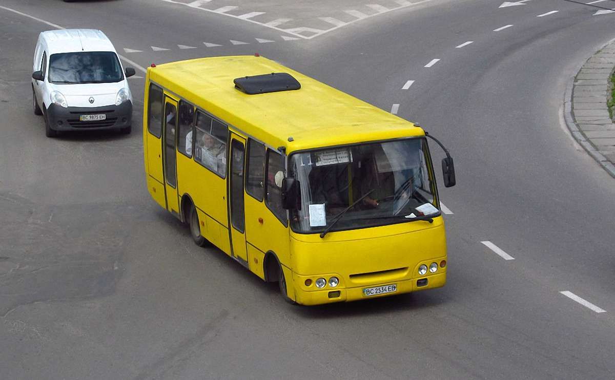 Львівська мерія заперечила виплату міським перевізникам компенсацій за пільговиків 